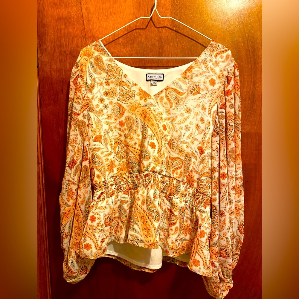 XL Sam & Jess colorful top.